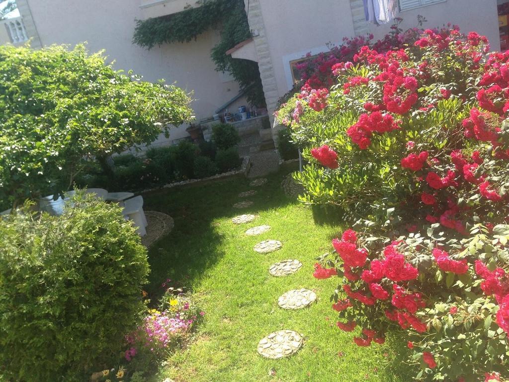 Apartments Esperanza Pašman Εξωτερικό φωτογραφία