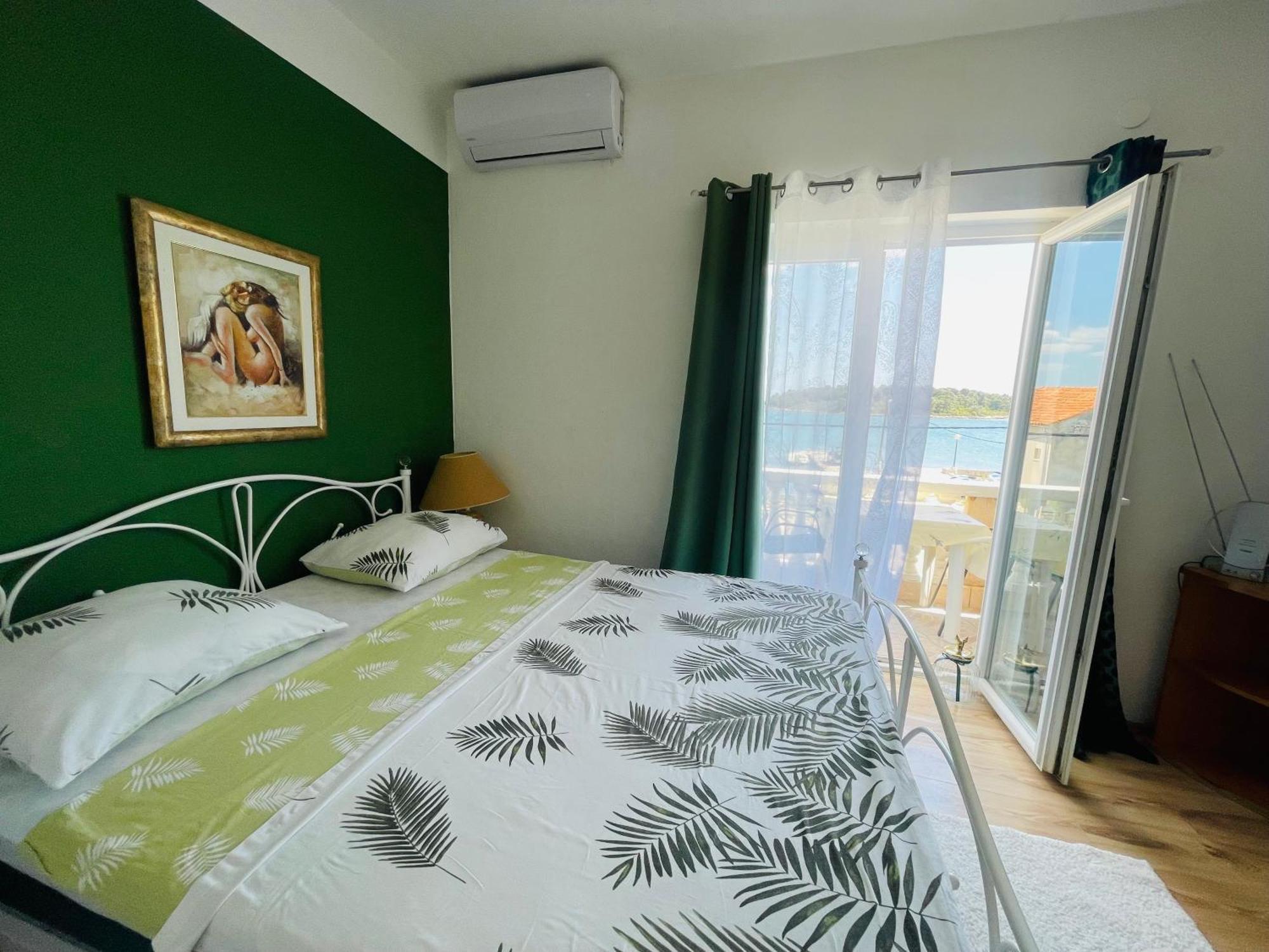 Apartments Esperanza Pašman Εξωτερικό φωτογραφία